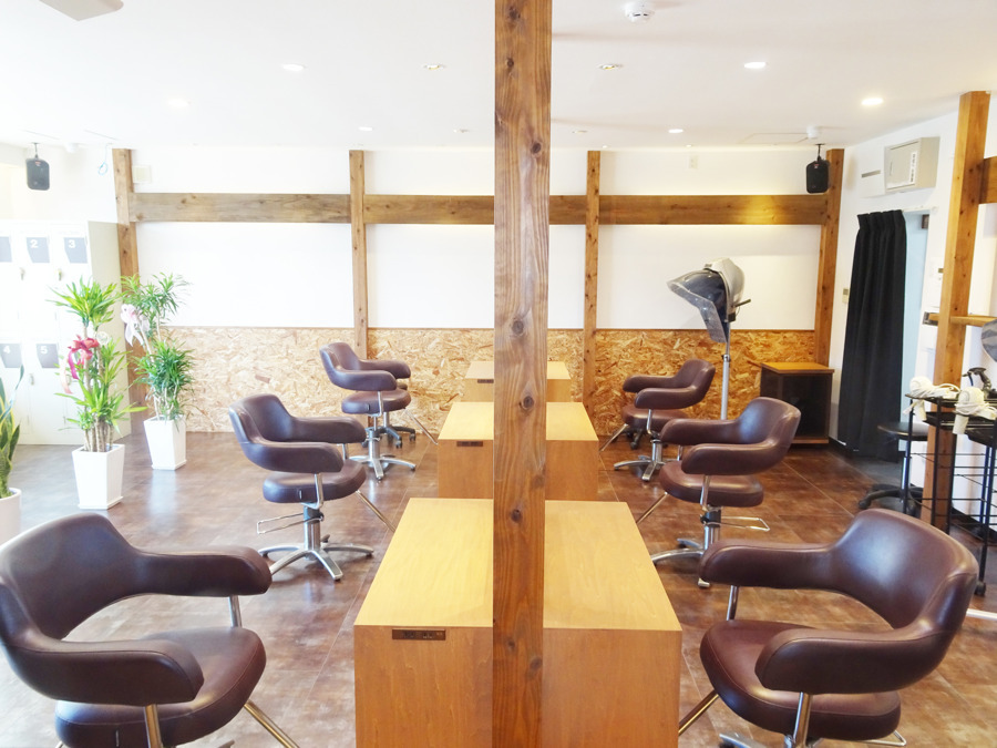 美容室SALONS防府新田店(美容師の求人)の写真7枚目: