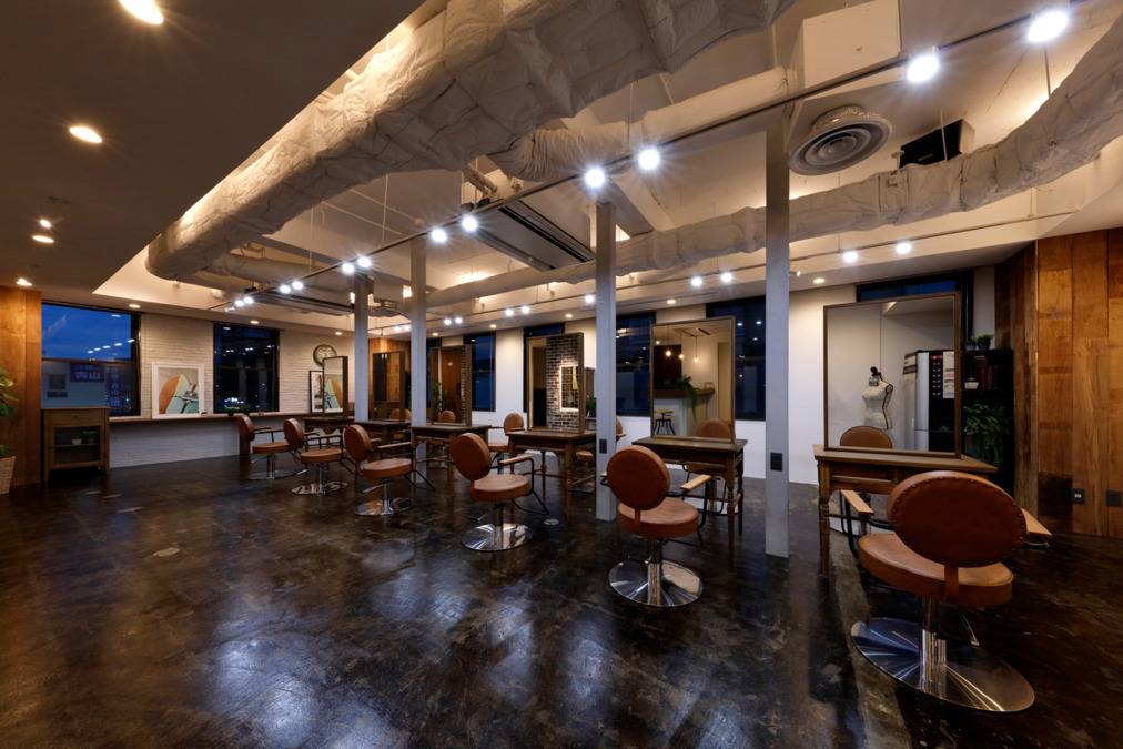 La fith hair vogue 天王寺店の写真2枚目：