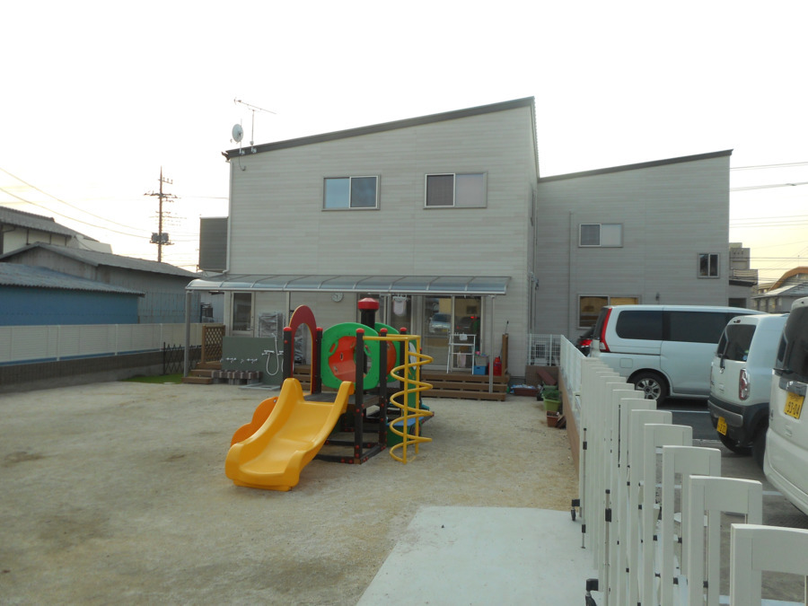 よつ葉吉沢保育園の写真2枚目: