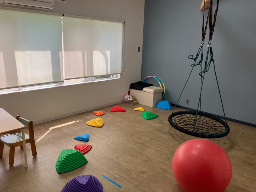BLOOM（保育士の求人）の写真2枚目：２階のお部屋です。