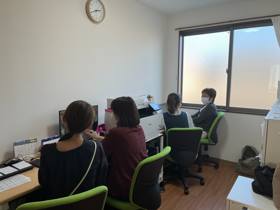 こより佐織の写真5枚目：