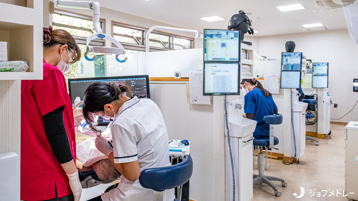 ほりば歯科（歯科医師の求人）の写真14枚目：診療室です