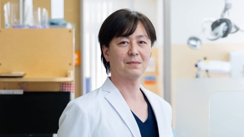 白鳥スワン歯科・矯正歯科（歯科衛生士の求人）の写真2枚目：院長の寺尾先生です