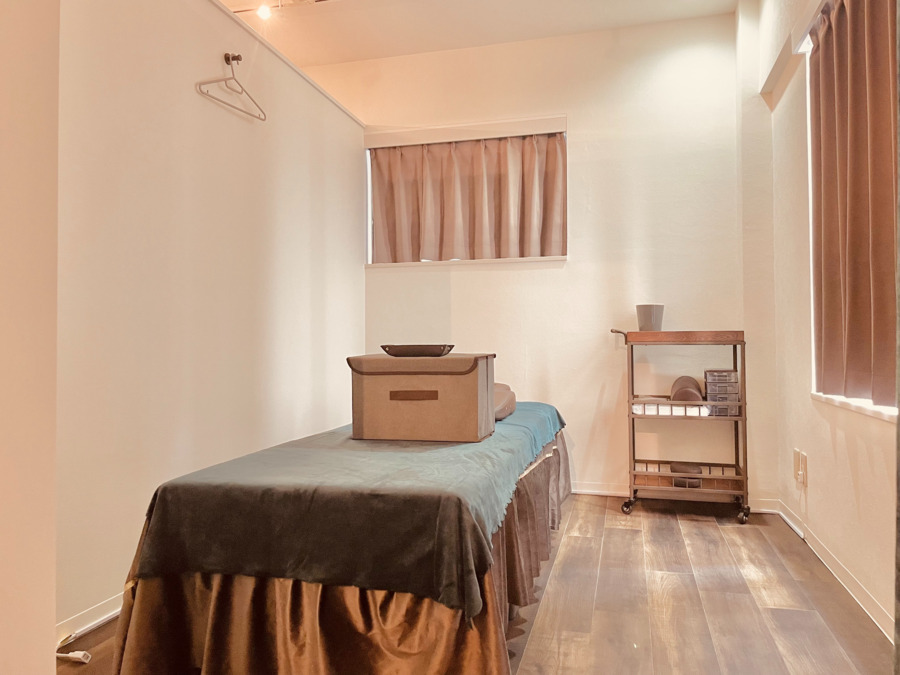 Royal ease(ロイヤル イーズ) リラクゼーションサロン(エステティシャン/セラピストの求人)の写真2枚目: