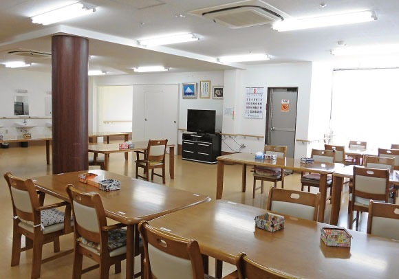 住宅型有料老人ホーム美修苑の写真3枚目：