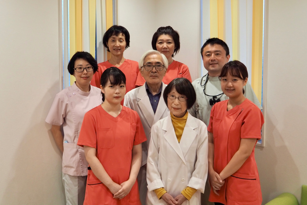 すうじい歯科医院の写真3枚目：20代から70代まで,毎日仲良く働いています。