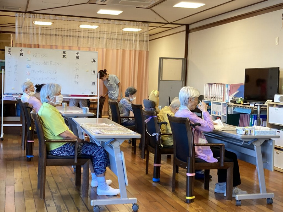 デイサービス晴海苑(介護職/ヘルパーの求人)の写真5枚目:認知症対応型デイサービス。