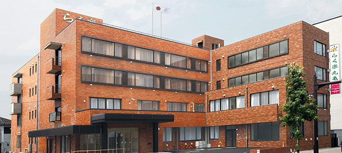 丸亀市の介護職 ヘルパー求人 転職 給料 ジョブメドレー