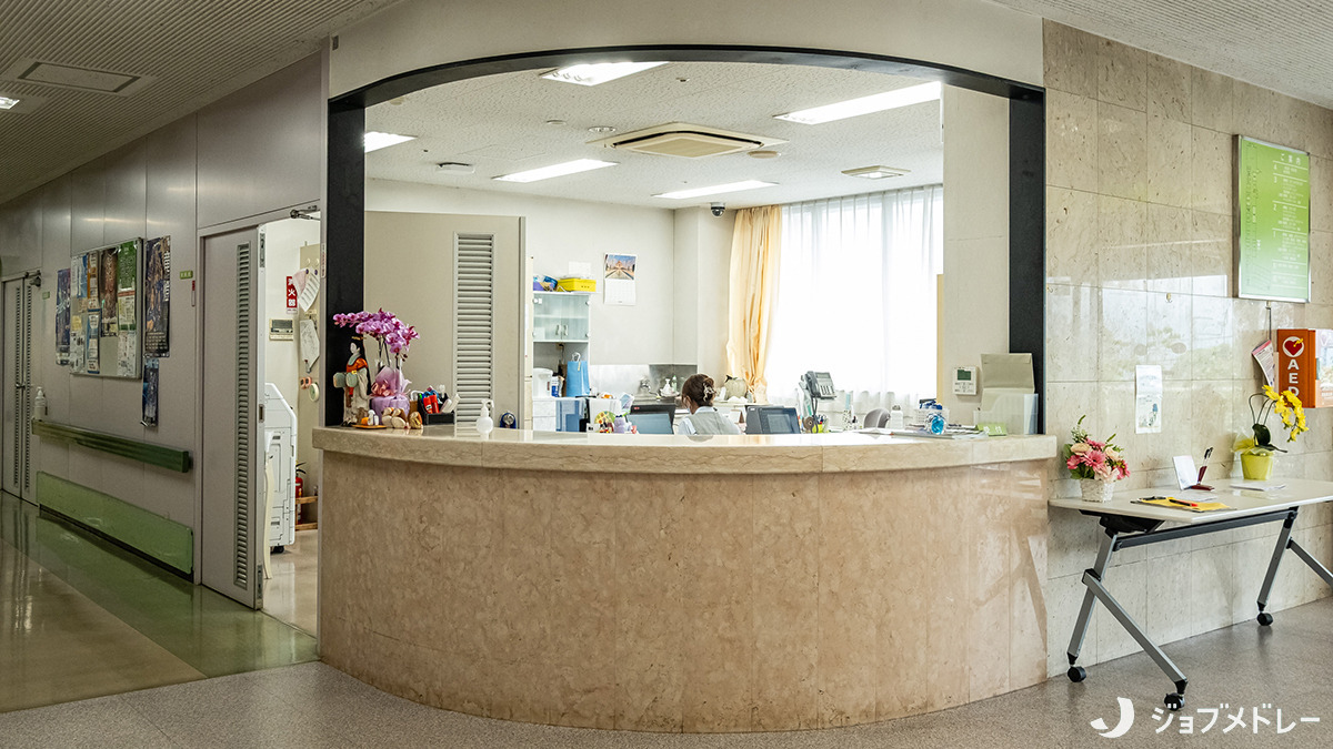介護老人保健施設ヒューマンライフ富士（介護職/ヘルパーの求人）の写真5枚目：受付の様子です