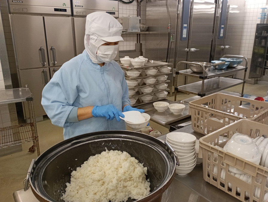 株式会社エル・スエヒロフードサービス 関西電力病院内の厨房（管理栄養士/栄養士の求人）の写真3枚目：