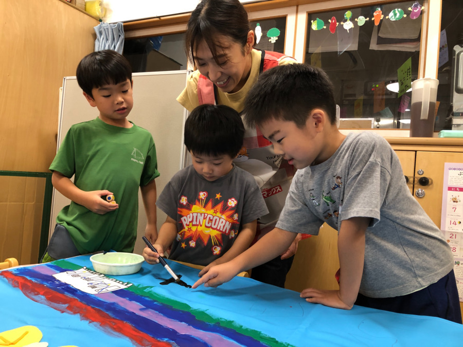 ぽれぽれ保育園藤が丘(保育士の求人)の写真6枚目:どれどれ…上手!