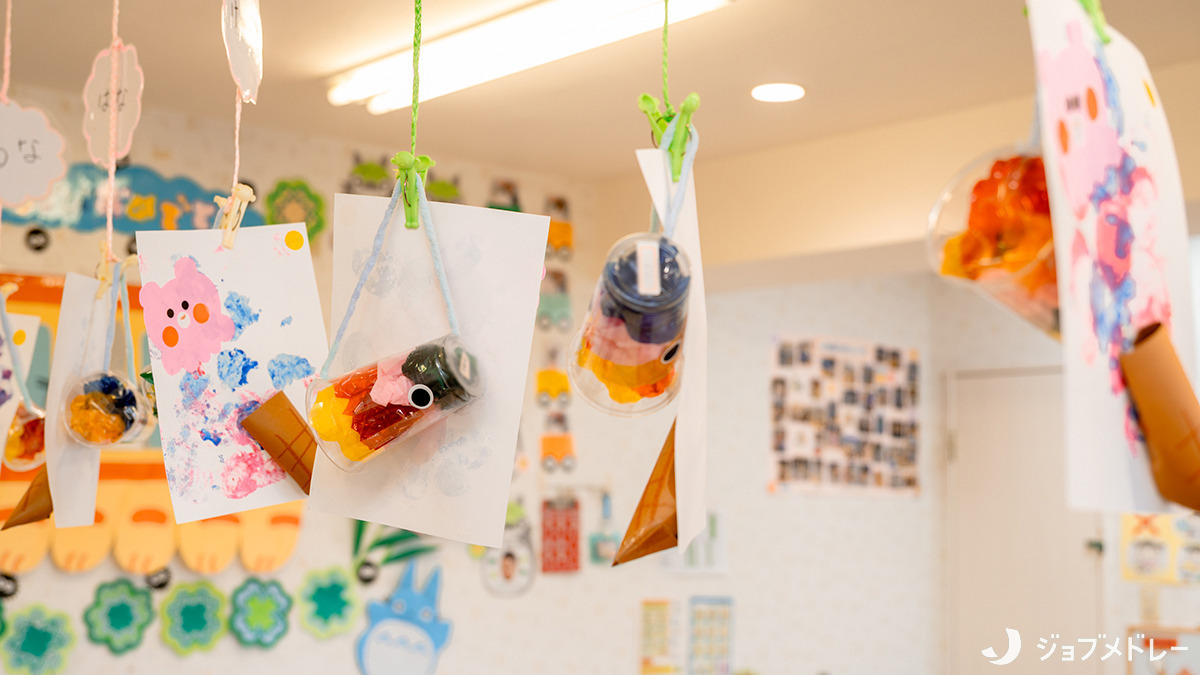 コスモス保育園浦和山崎園の写真5枚目：子どもたちが製作した作品です＊