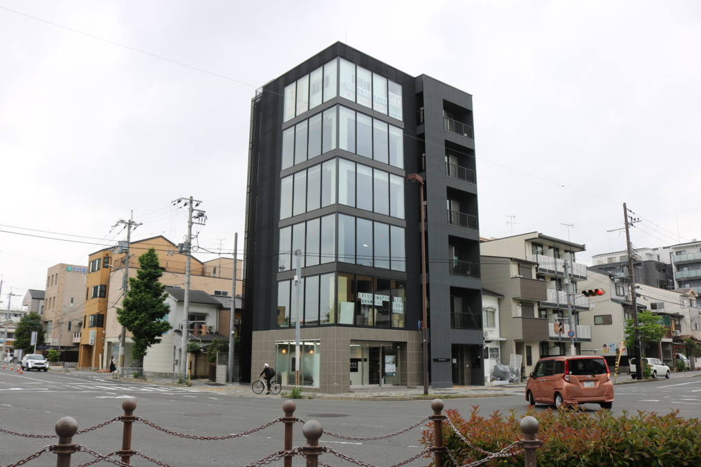 美容室SALONS京都JR二条駅西口店【2025年05月23日オープン】の写真4枚目：