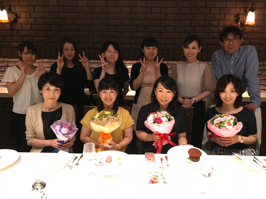 医療法人社団にしむら歯科クリニック（歯科衛生士の求人）の写真9枚目：歓迎会＆誕生日会