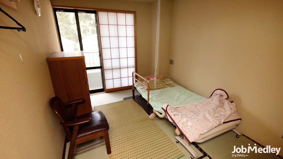 グループホームエーデルワイス四葉の写真3枚目：隣接する老健や特養もあり、バックアップ体制は万全です