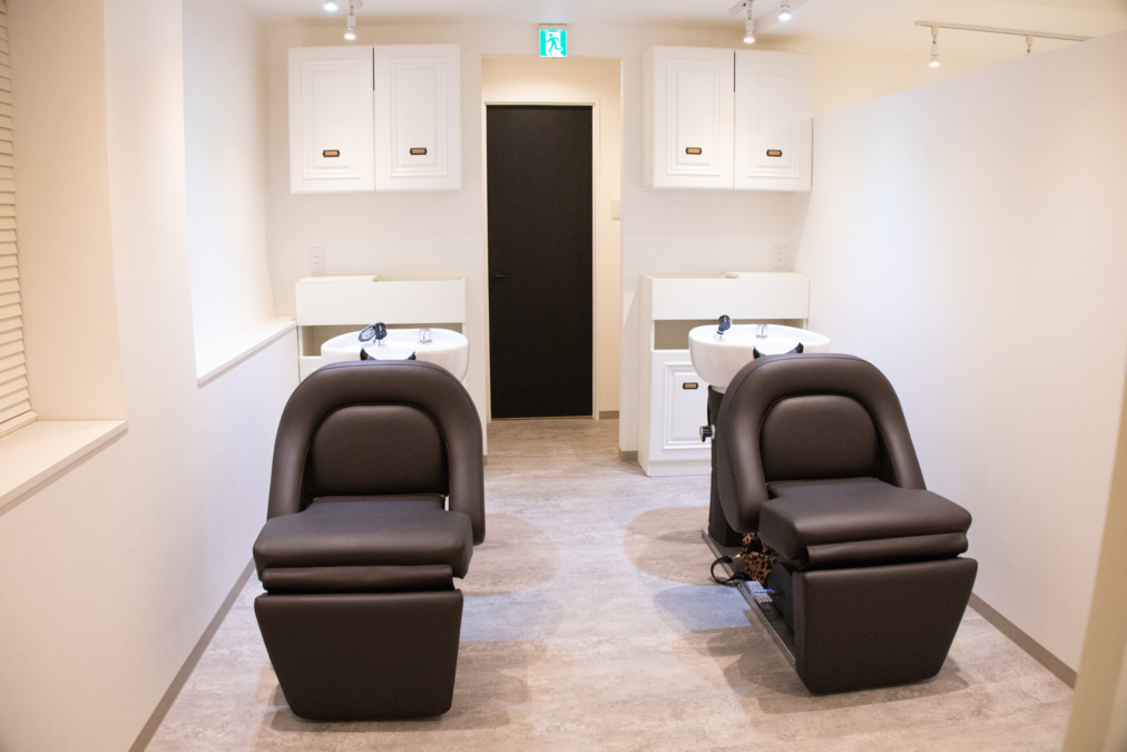 PERS hair design 横浜（美容師の求人）の写真2枚目：