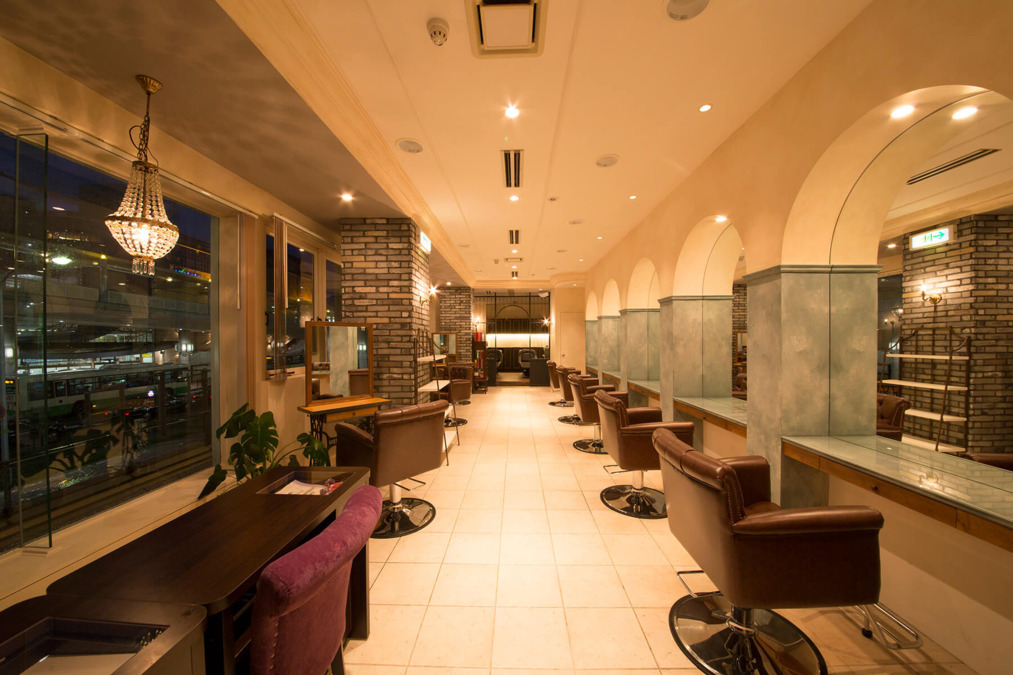 aile Total Beauty Salon生駒店の写真