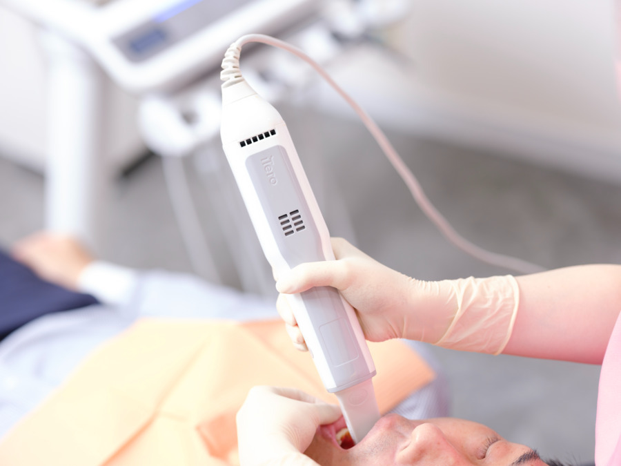 小野瀬歯科医院（歯科医師の求人）の写真12枚目：当院ではインビザラインを扱っており、iTeroを導入しています。