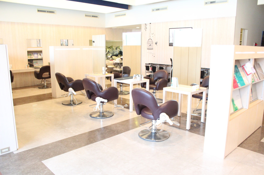 LE COUR 佐久店(美容師の求人)の写真4枚目: