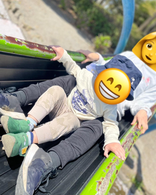 児童発達支援事業所　chouchou小泉の写真20枚目：近くの「あずま公園」まで歩いて行く園外活動