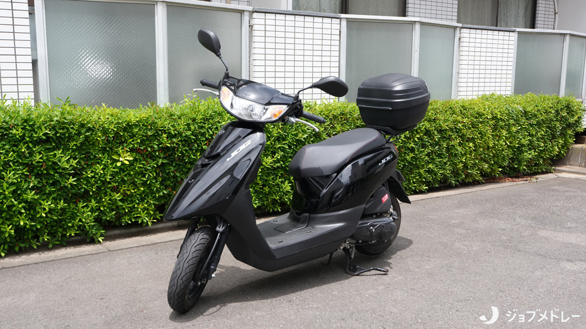 彩 訪問看護リハビリステーション鶴瀬（言語聴覚士の求人）の写真12枚目：バイクや自転車を使用して訪問を行っています