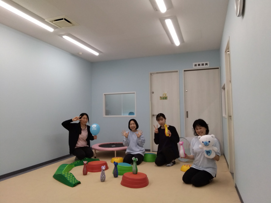 児童発達支援　コペルプラス東神奈川教室の写真2枚目：家庭的な雰囲気で働きやすさ◎研修制度充実！長く勤めたい方にオススメです