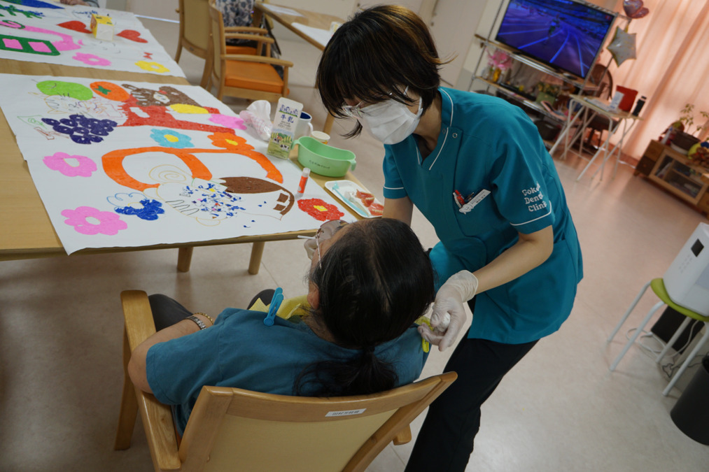 ごこちデンタルクリニック(歯科衛生士の求人)の写真3枚目:歯科医師に同行していただき、口腔ケア・リハビリテーションを担当していただきます