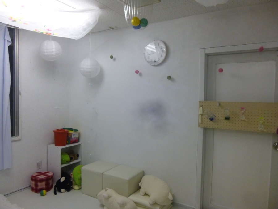 障がい者支援施設　あしたばの写真3枚目：スヌーズレンルーム