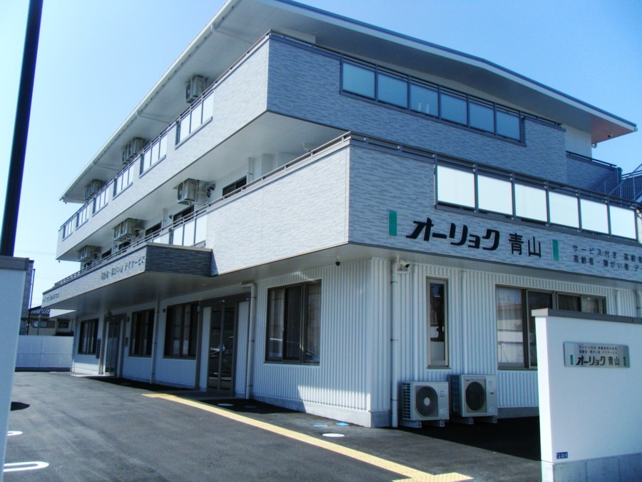 サービス付き高齢者向け住宅 オーリョク青山の写真