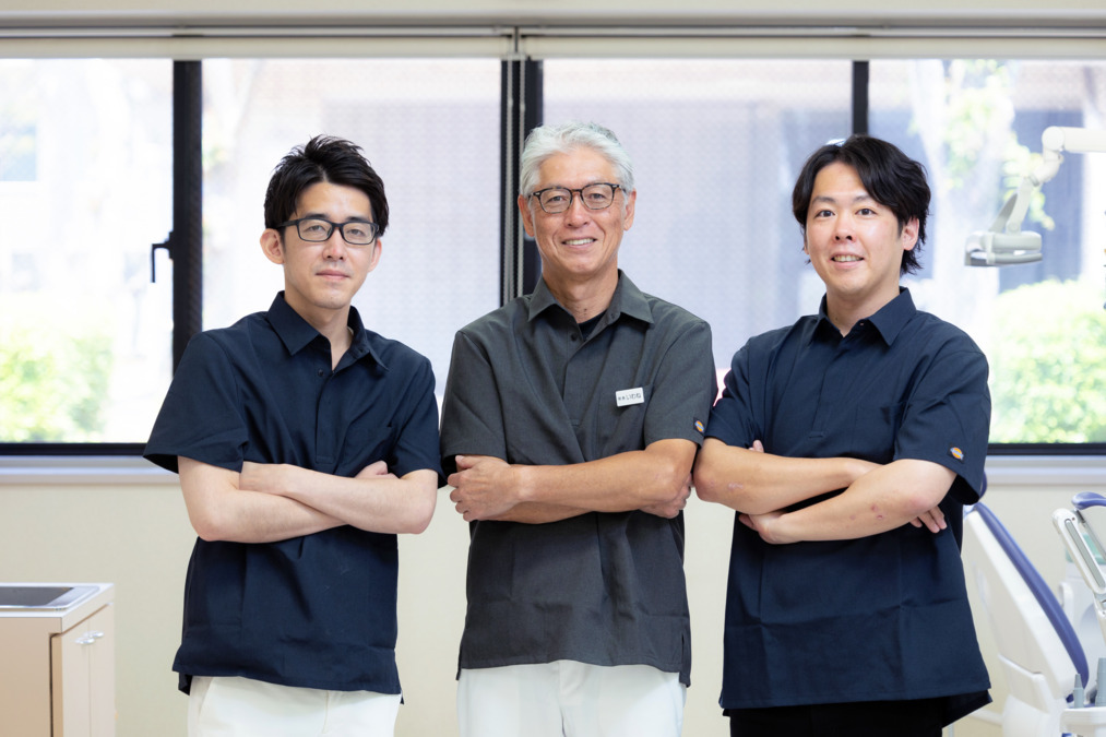 いわね歯科（歯科衛生士の求人）の写真3枚目：当院腕利きの歯科医師たちです。