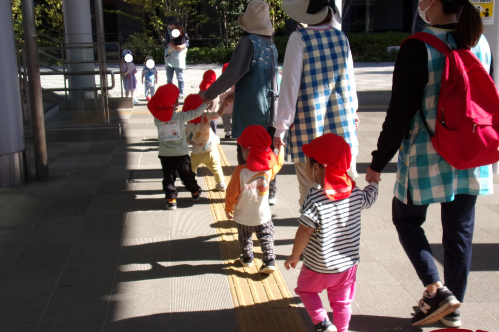 サンキッズランド勝川駅前（保育士の求人）の写真4枚目：車通勤もOK★（駐車場代も会社負担）