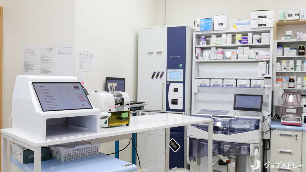 ゆずりは薬局　三浜店（薬剤師の求人）の写真5枚目：ゆずりは薬局　三浜店の内観
