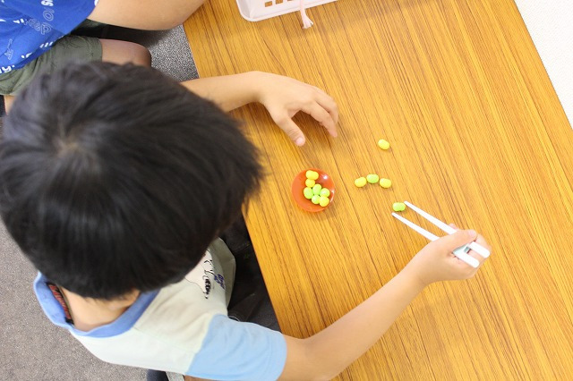 放課後等デイサービスMy Wayきずな（児童指導員/指導員の求人）の写真2枚目：脳のトレーニング