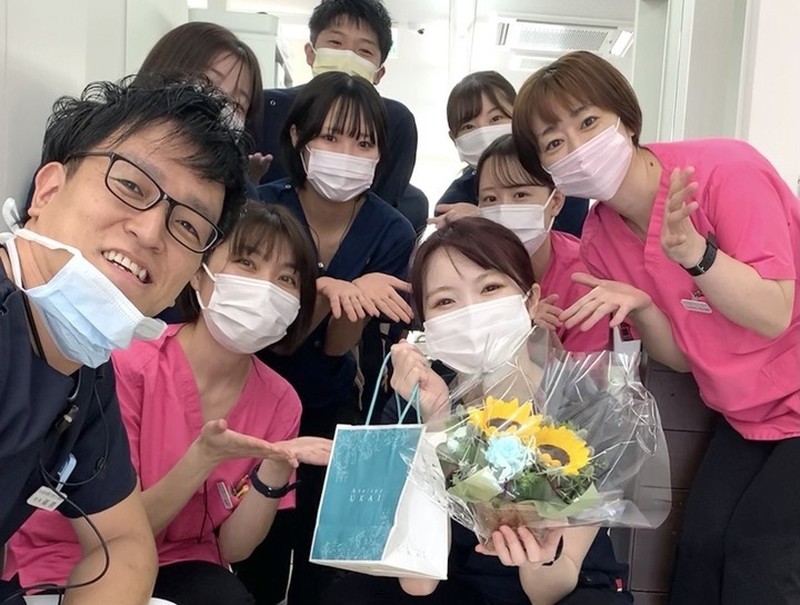 分倍河原ひまわり歯科矯正歯科（歯科衛生士の求人）の写真4枚目：育休・産休実績あり！安心して長く働いていただける環境を大切にしています。