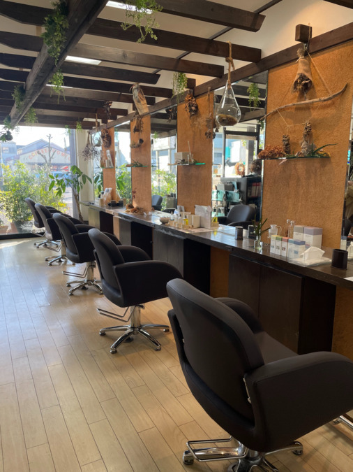 髪切処一美容室の写真