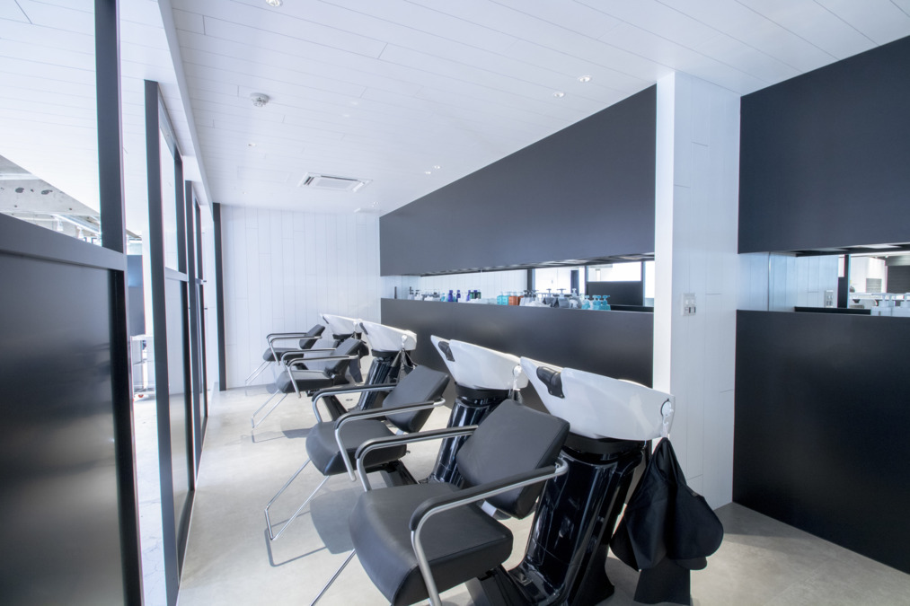 IT by ALBUM川崎店(美容師の求人)の写真4枚目: