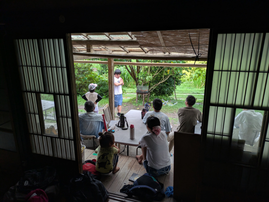 放課後等デイサービス　こころみの会（児童指導員/指導員の求人）の写真2枚目：夏休みはたんぼのがっこへ