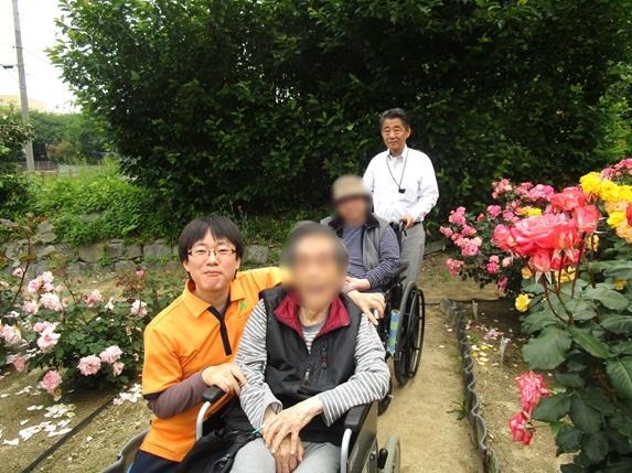 グループホーム 四葉 問屋（介護職/ヘルパーの求人）の写真19枚目：行事風景