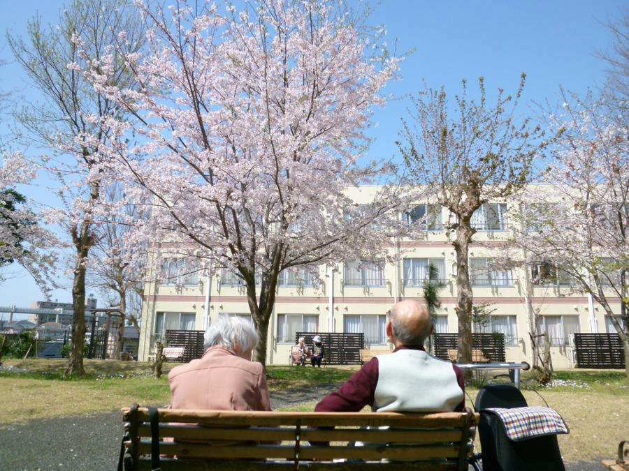 住宅型有料老人ホーム リブイン若葉の写真