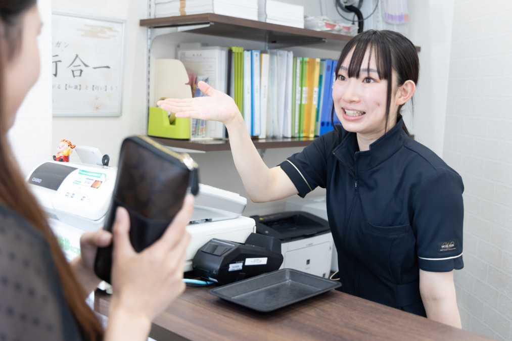 きたのだ整骨院（医療事務/受付の求人）の写真6枚目：親切・丁寧・笑顔での対応を心がけています！