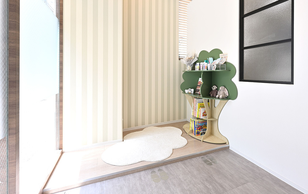 オズデンタルクリニック白山（歯科衛生士の求人）の写真5枚目：保育士資格を持っている歯科助手が在籍！キッズスペースや託児所も完備♪