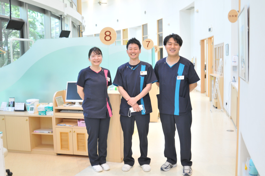 まつむら歯科 立川診療所の写真9枚目:気さくな優しいスタッフばかりです♪