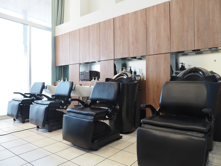 Lycka Hair Design 中野店（美容師の求人）の写真4枚目：