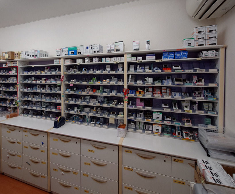 新世薬局 福良店の写真3枚目：新世薬局　福良店　調剤室