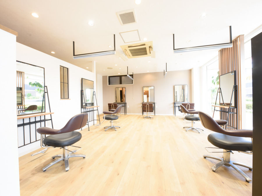 Hair Make SIMPLY　日進店の写真