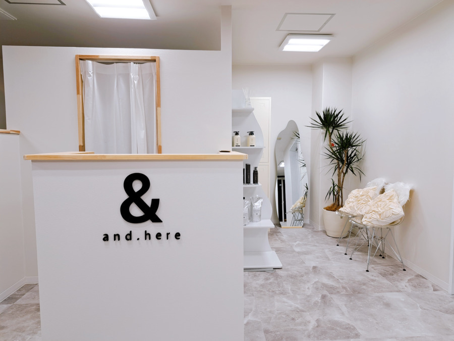 and.here 谷町四丁目店の写真