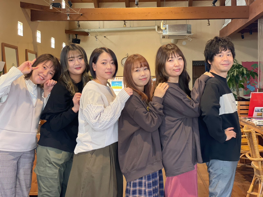 アージュ美容室の写真2枚目: