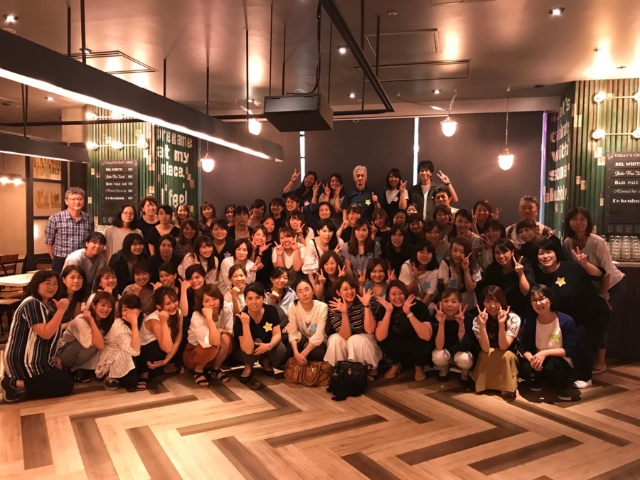 西巣鴨・学びの保育園（保育士の求人）の写真2枚目：法人全体研修後の懇親会