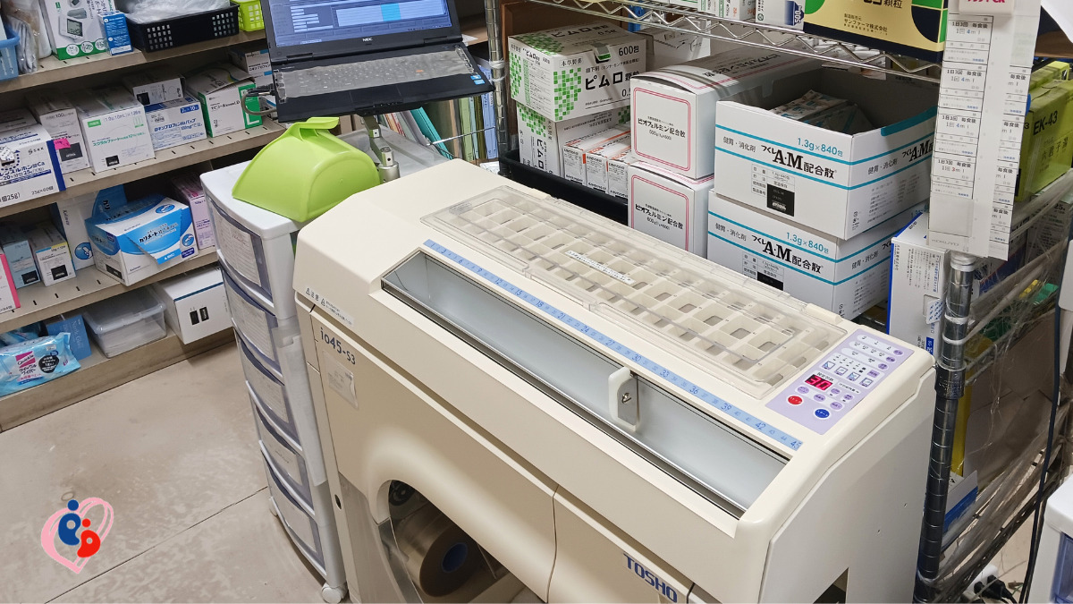 すずらん薬局(薬剤師の求人)の写真6枚目:調剤室の様子②