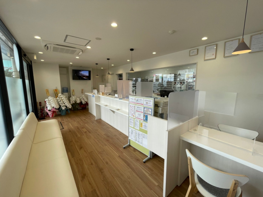メイプル薬局八尾店の写真2枚目：